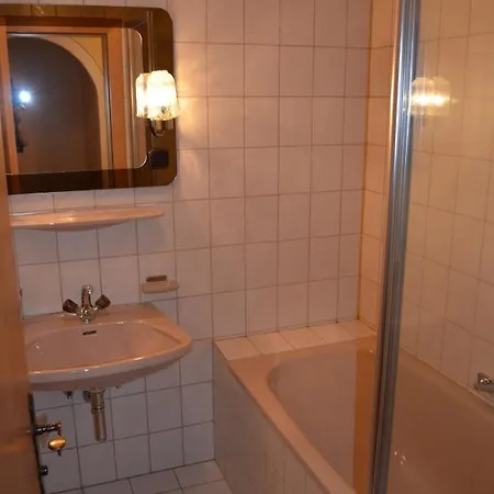Gaestehaus Wieshof Nocleg ze śniadaniem 3*