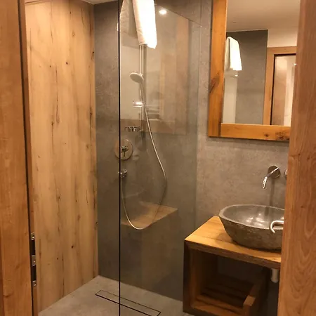 Gaestehaus Wieshof Nocleg ze śniadaniem 3*